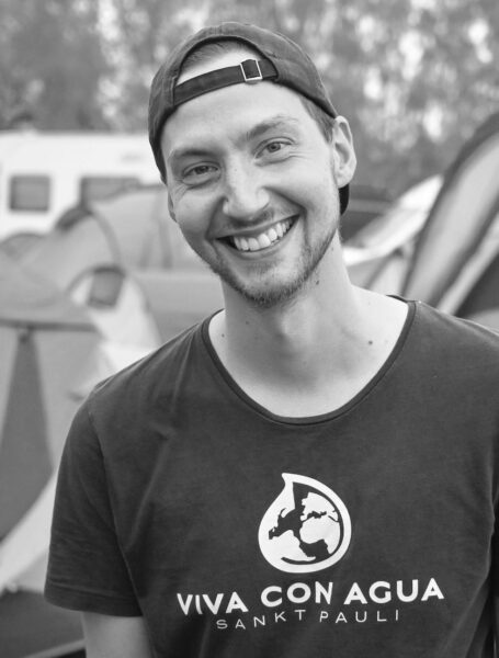 Sebastian Stuerzebecher Sebastian Stuerzebecher